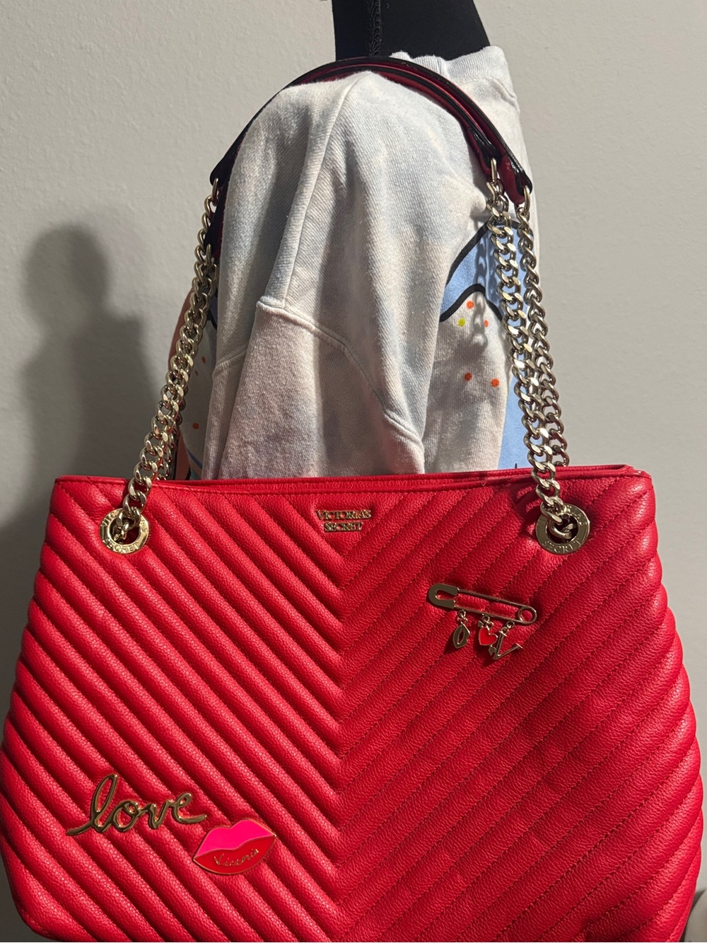 Victorias secret Quilted Chain Tote - Red